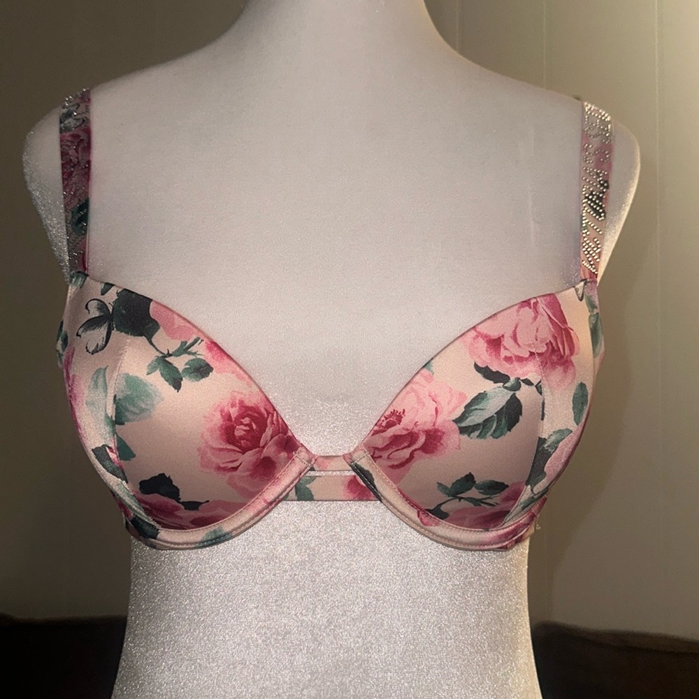 Victorias Secret Floral Rhinestone Bra 32B